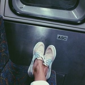 Sperry top-sider creme and light blue boat shoes